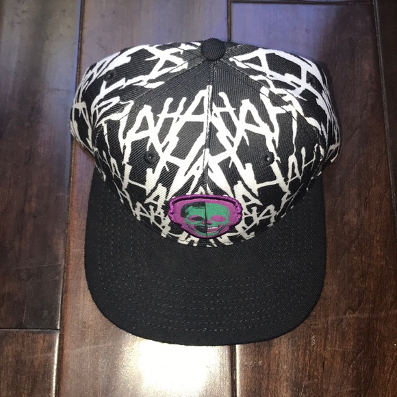 Suicide Squad Snapback - Picture 4 of 7